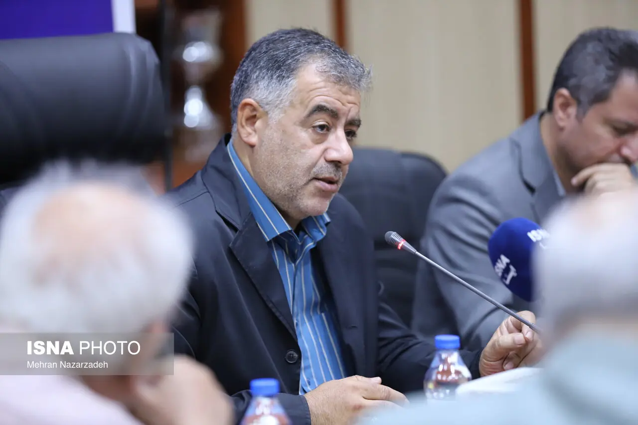 ضرورت برگزاری انتخابات هیات فوتبال مطابق قوانین/ هیاتهای ورزشی به خاته تکانی نیاز دارند