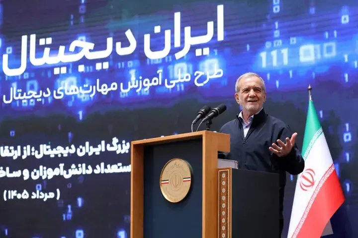دانشآموزان میتوانند ایران را به سوی عزت و پیشرفت هدایت کنند