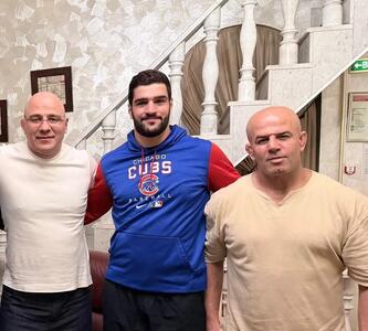 دیدار فردین معصومی با غول سنگین وزن کشتی جهان/ امیررضا با تایمازوف سرشاخ میشود!