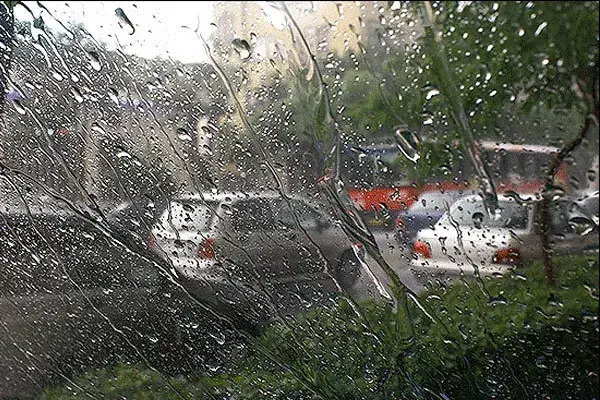 تداوم رگبار باران در مناطق شمالی و شمالغرب کشور