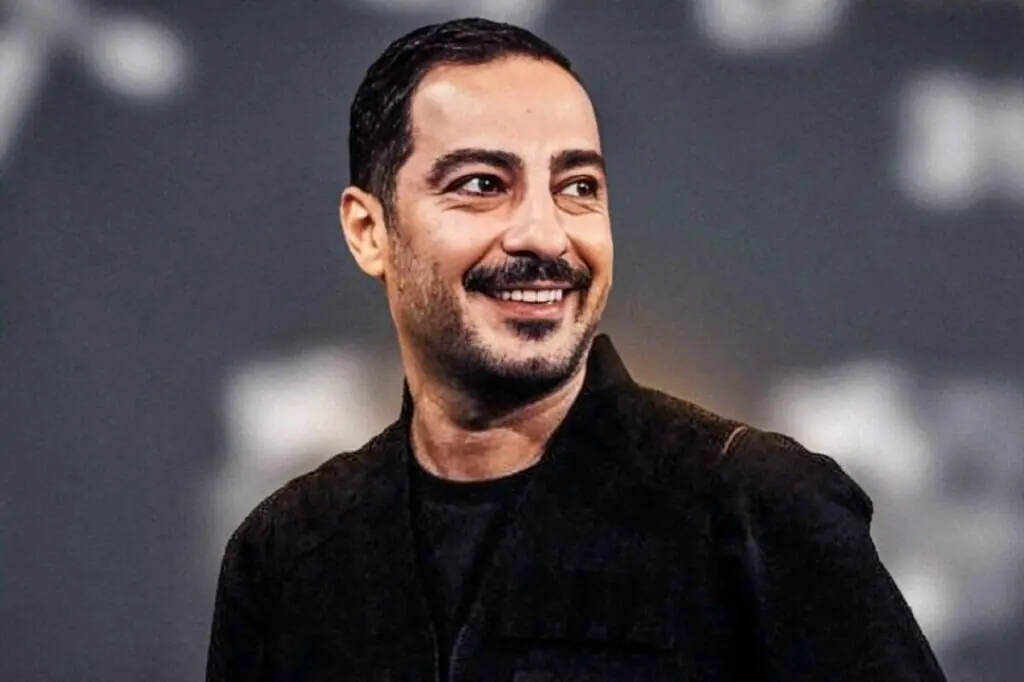 از «عصبانی نیستم» تا پرچم فلسطین؛ نوید محمدزاده چطور همیشه در مرکز حاشیهها قرار گرفت؟