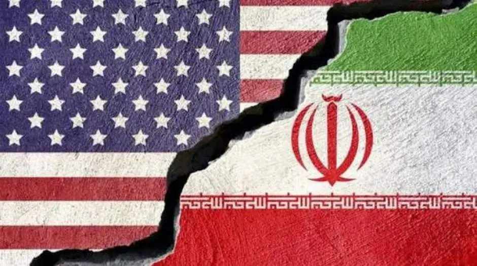 ایران استراتژی نظامی خود را تهاجمی کرد - مردم سالاری آنلاین
