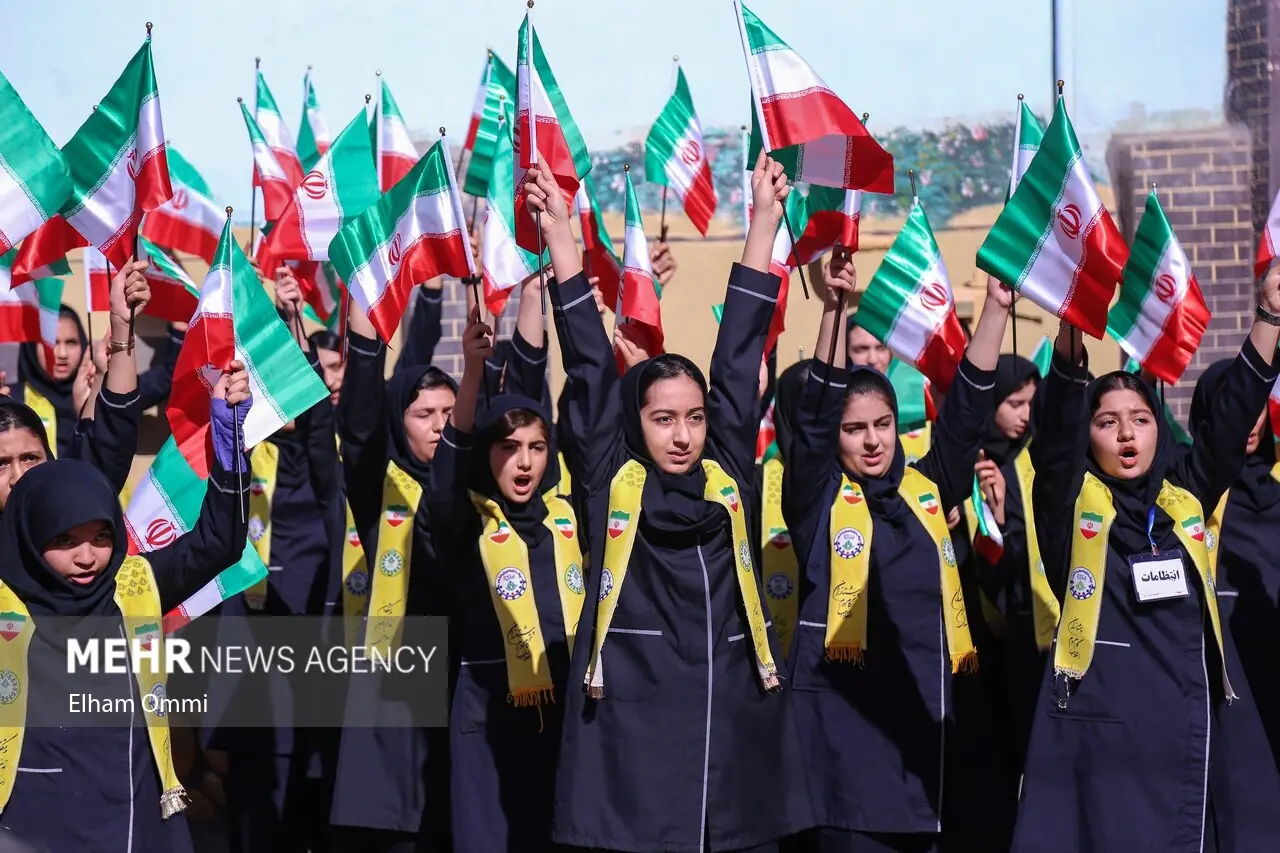 مدارس کشور برای بازگشایی آماده میشوند؛ ساماندهی معلمان