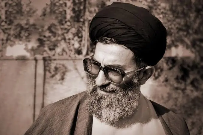 «پاسیاد پسر خاک» کدام چهره رهبر شهید انقلاب را نشان میدهد؟
