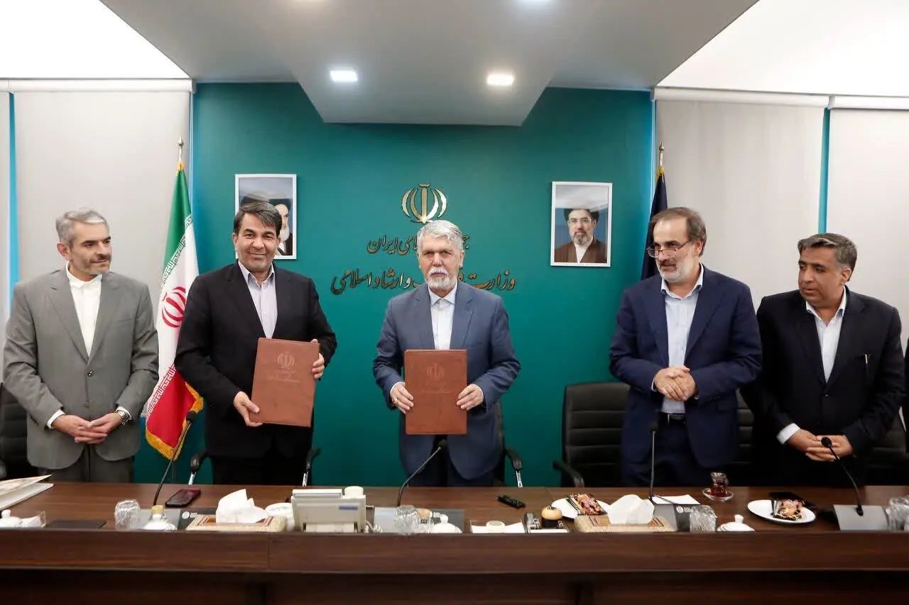 شتاب در تکمیل طرحهای نیمه تمام فرهنگی کرمان با امضای یک تفاهم نامه