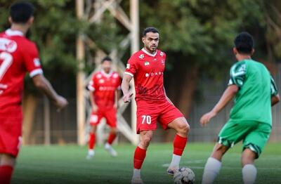 اوستون اورونوف در آستانه جدایی از پرسپولیس؛ تارتار با خارجیها میانه خوبی ندارد؟ - پارس فوتبال