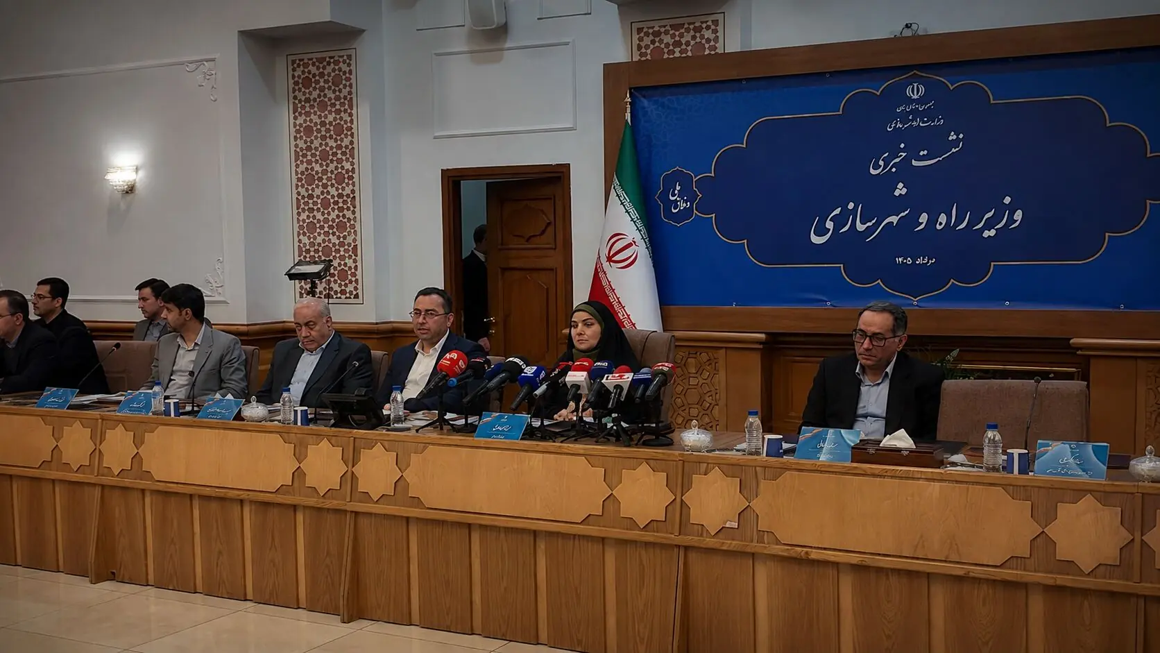 بیش از ۱۰۰ هزار واحد مسکونی و تجاری در جنگ آسیب دید/ بازسازی با تأمین منابع دولتی و محوریت مردم
