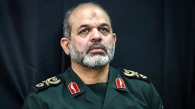  تماس محرمانه آمریکا با فرمانده سپاه/ آکسیوس مدعی شد: وحیدی گفت : ما ترجیح می‌ دهیم بحران را با مذاکره حل کنیم