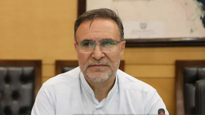 عذرخواهی نماینده ملایر پس از توهین به مهسا امینی