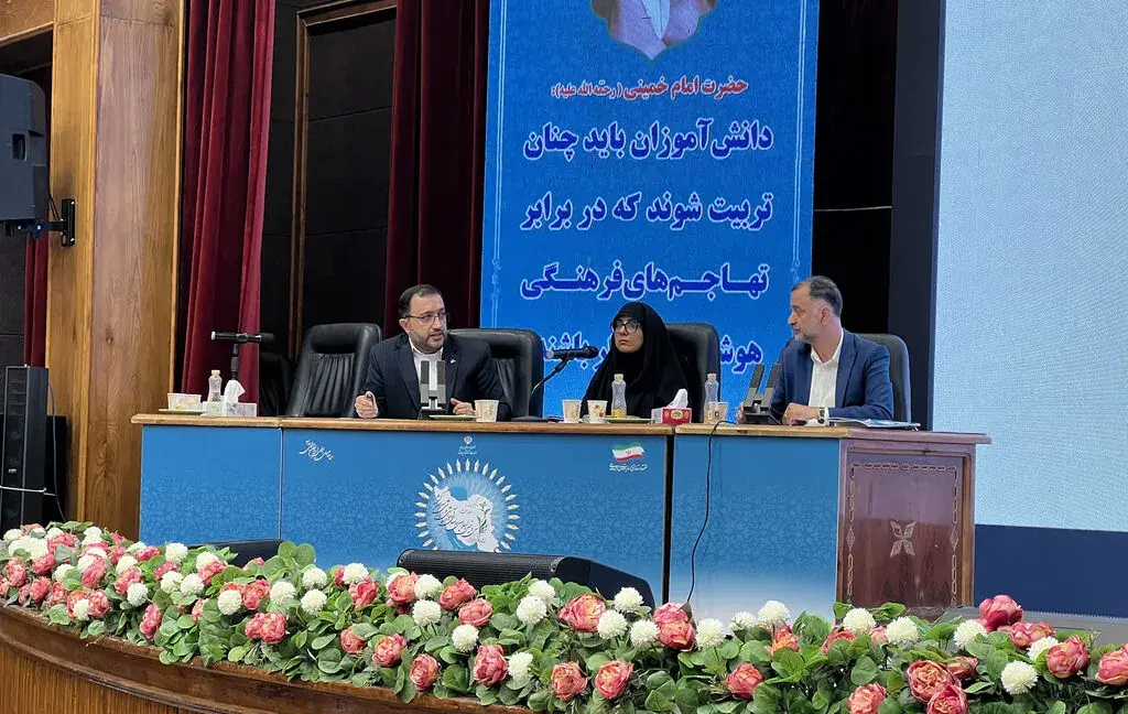 کانون در ایام جنگ از میدانِ تربیتِ کودکان و نوجوانان خارج نشد/ تاکید بر شکلگیری یک شبکه تربیتی مشترک در سراسر کشور