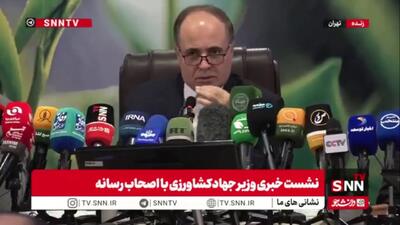 خبرنگار: «کالاهای اساسی در بازار زیاد است اما برای پولدارها!»/ پاسخ وزیر جهادکشاورزی: روند قیمت خوراکیها کاهشی است
