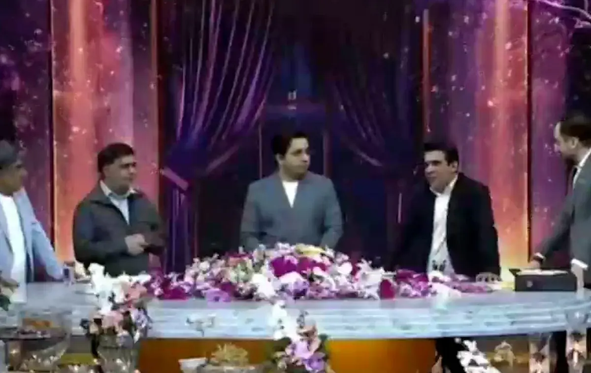 خشم شفیعی جم از یوسف تیموری روی آنتن: الان باید توی دهنت میزدم
