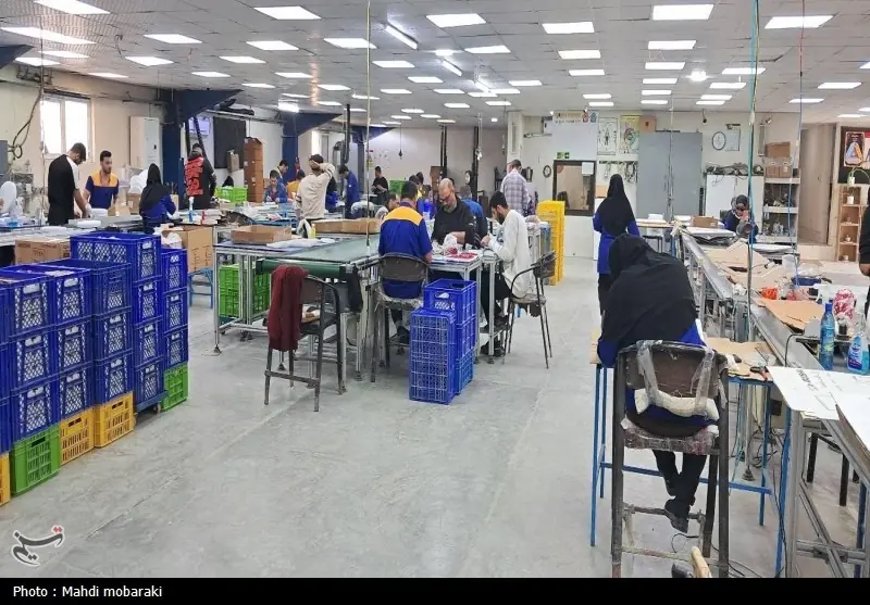 پرداخت 300 میلیارد تومان تسهیلات به واحدهای کوچک و متوسط اصفهان - تسنیم