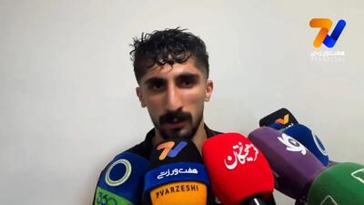 گل محمدرضا آزادی به نساجی