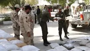 محموله مواد و آرپیجی و نارنجک از مرز رد نشد