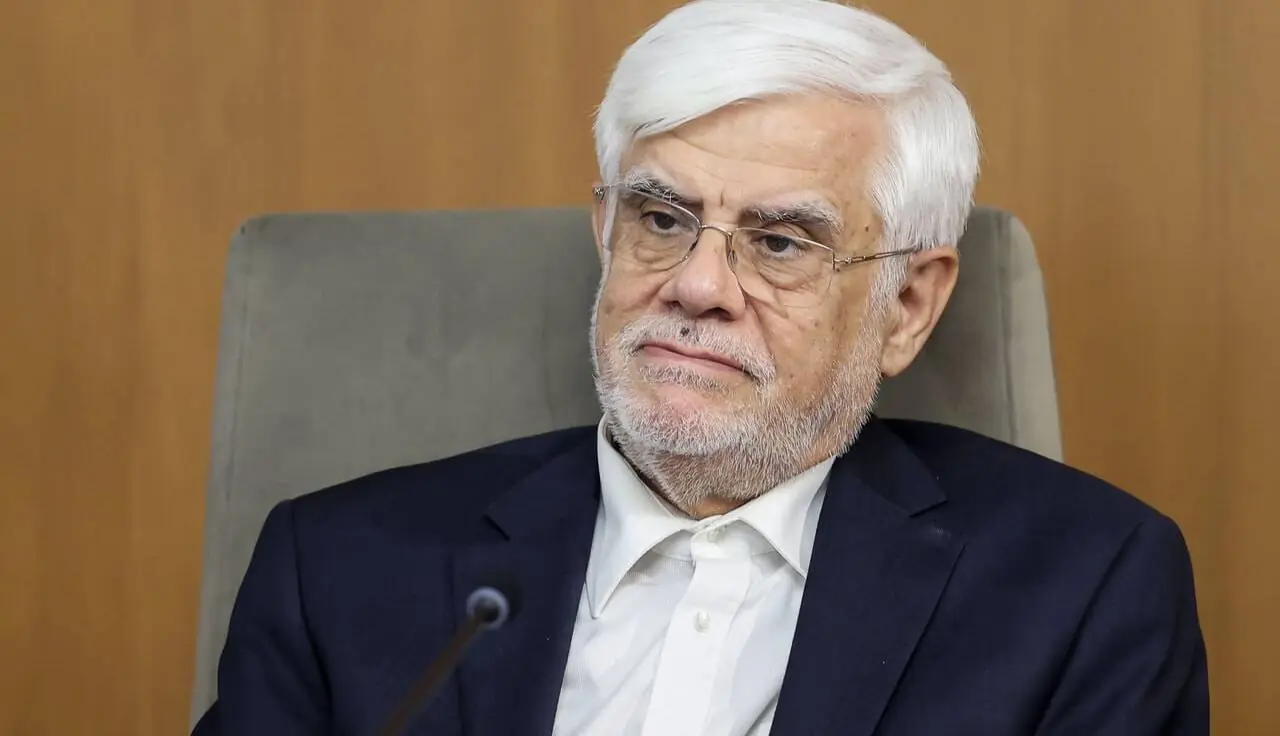 عارف: موضوع تنگه هرمز به زودی حل خواهد شد