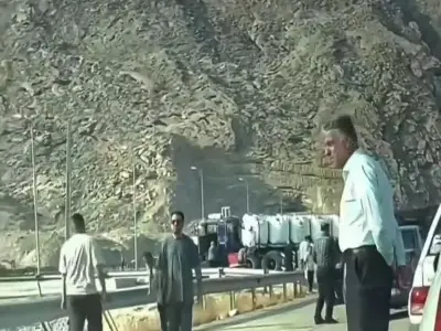 ریزش بخشی از یک تونل در بندرعباس