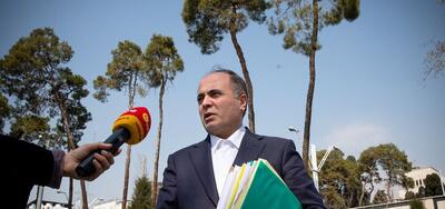 وزیر جهاد کشاورزی کارت زرد گرفت