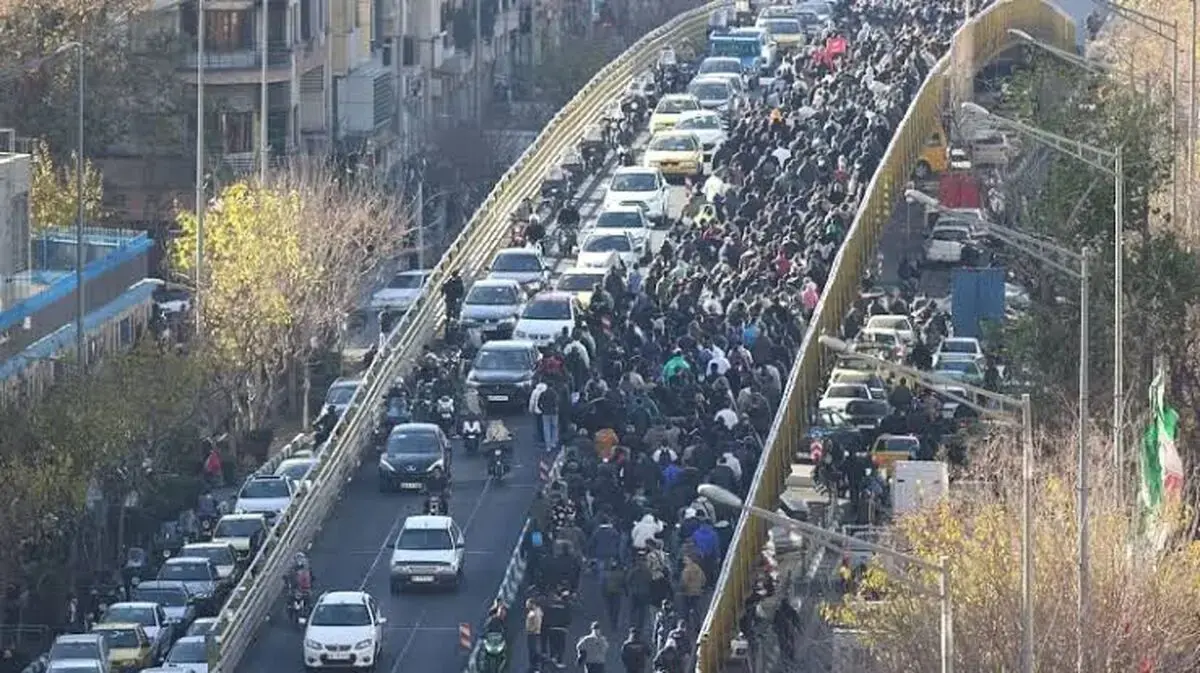 هشدار یک روزنامه درباره تکرار وقایع تلخ دی 1404
