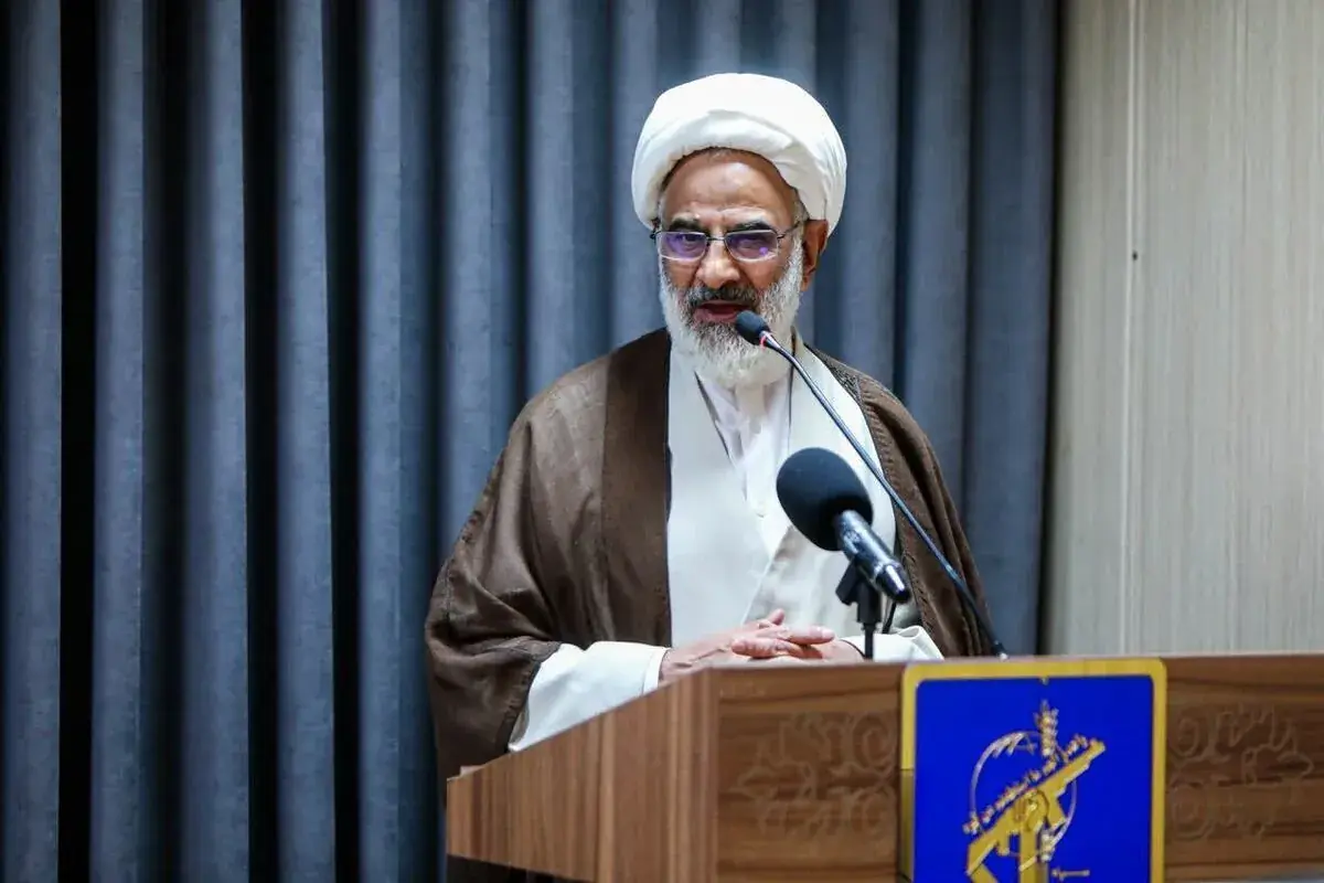 یک سخنرانی رهبر انقلاب تمام طراحیهای دشمن را باطل میکند
