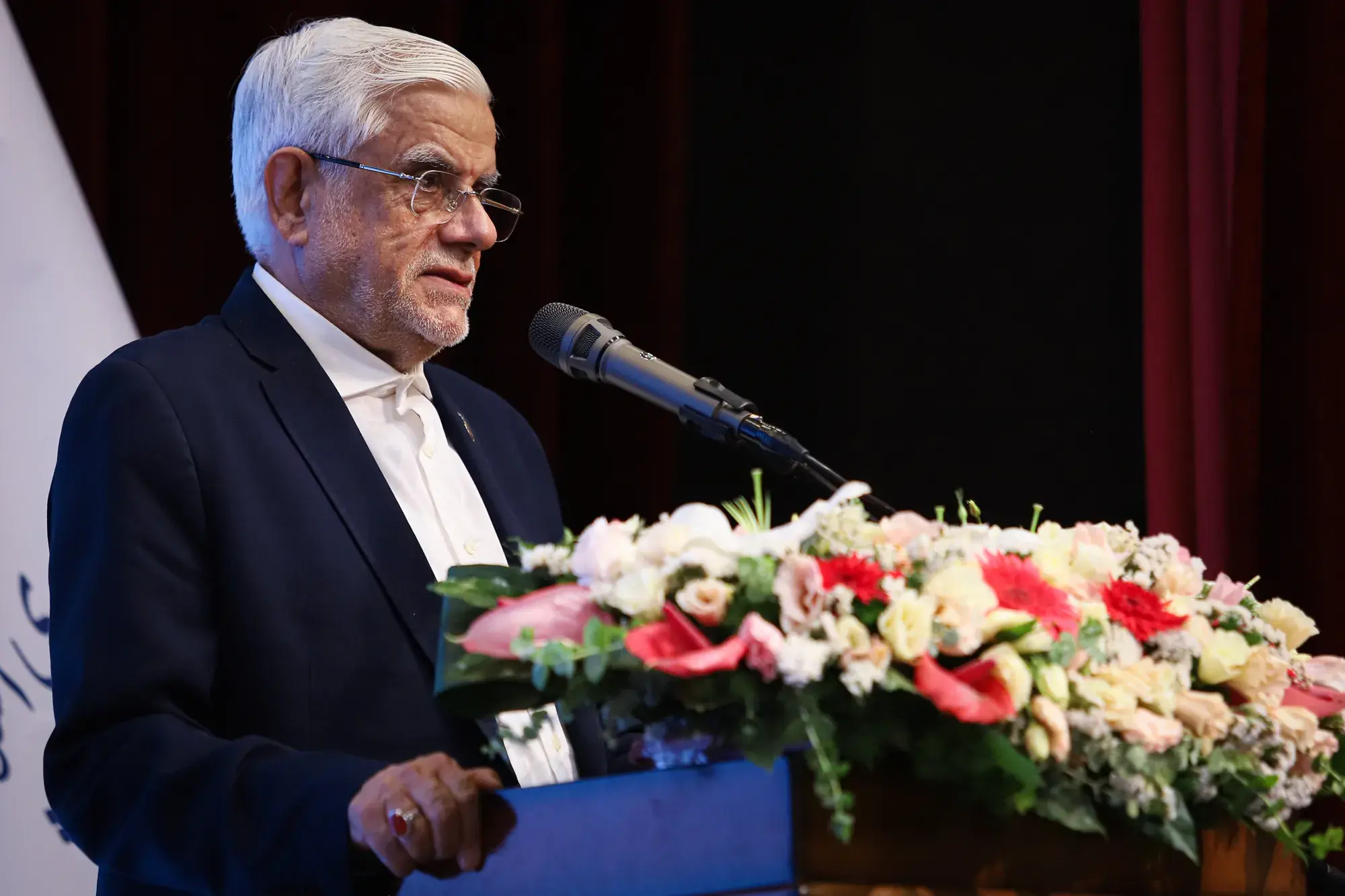 عارف: ایران باید در جمع ۱۰ کشور برتر هوش مصنوعی قرار گیرد