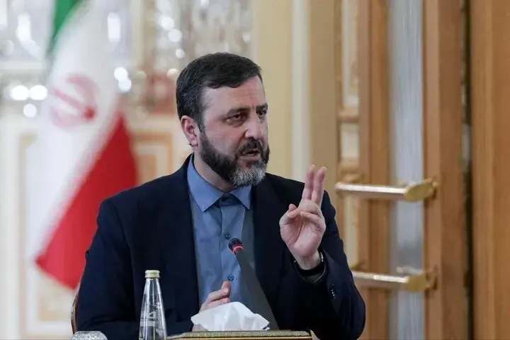 غریبآبادی: بهزودی توهم ترامپ در مورد تنگه هرمز را اصلاح میکنیم