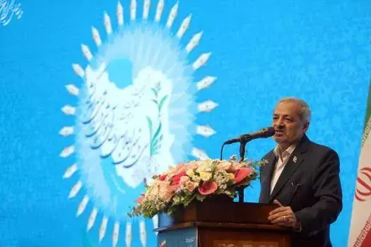 مهر امسال باید متفاوت از سالهای گذشته باشد/ مدیران برای مأموریتهای اصلی آموزش و پرورش آماده باشند