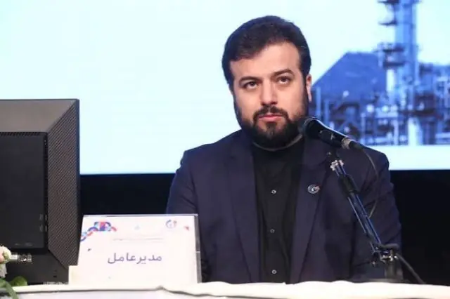 بلندینگ و اختلاط متانول با بنزین در کشور عملیاتی شد