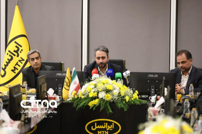 پاسخ عملی ایرانسل به ادعای «حجمخوری»؛ تست مصرف اینترنت مقابل خبرنگاران