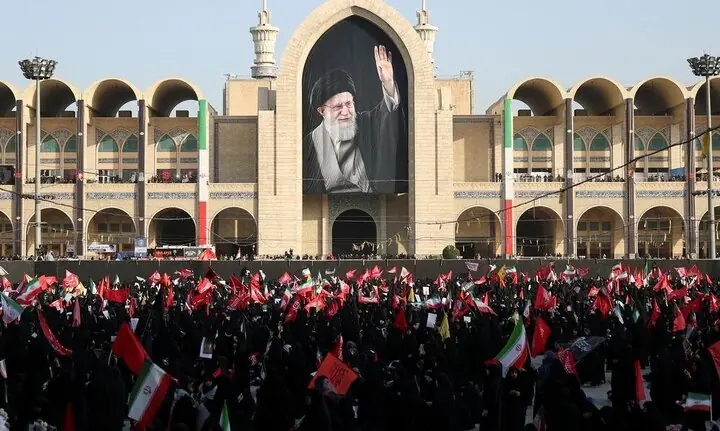 برگزاری مراسم بزرگداشت چهلم «رهبر شهید» در مصلای تهران