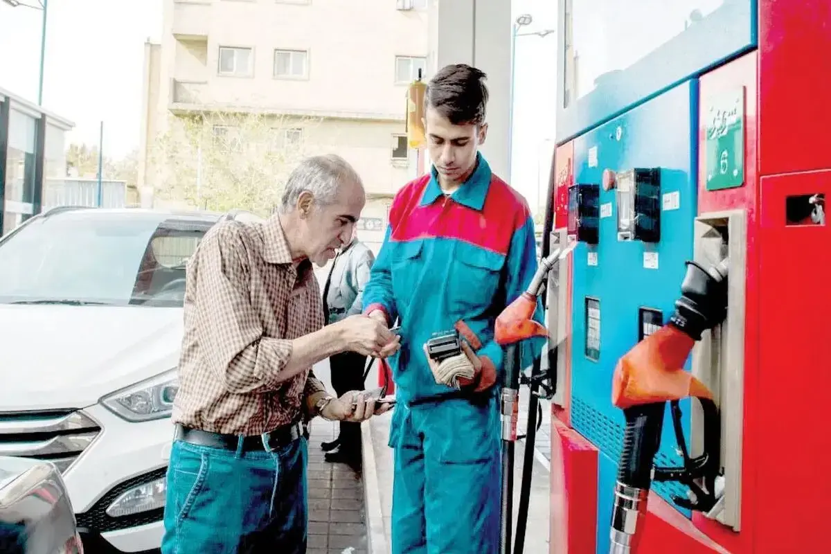  بنزین ۸۷ هزار تومانی قطعی شد؟/ آخرین تصمیم دولت درباره نرخ چهارم بنزین