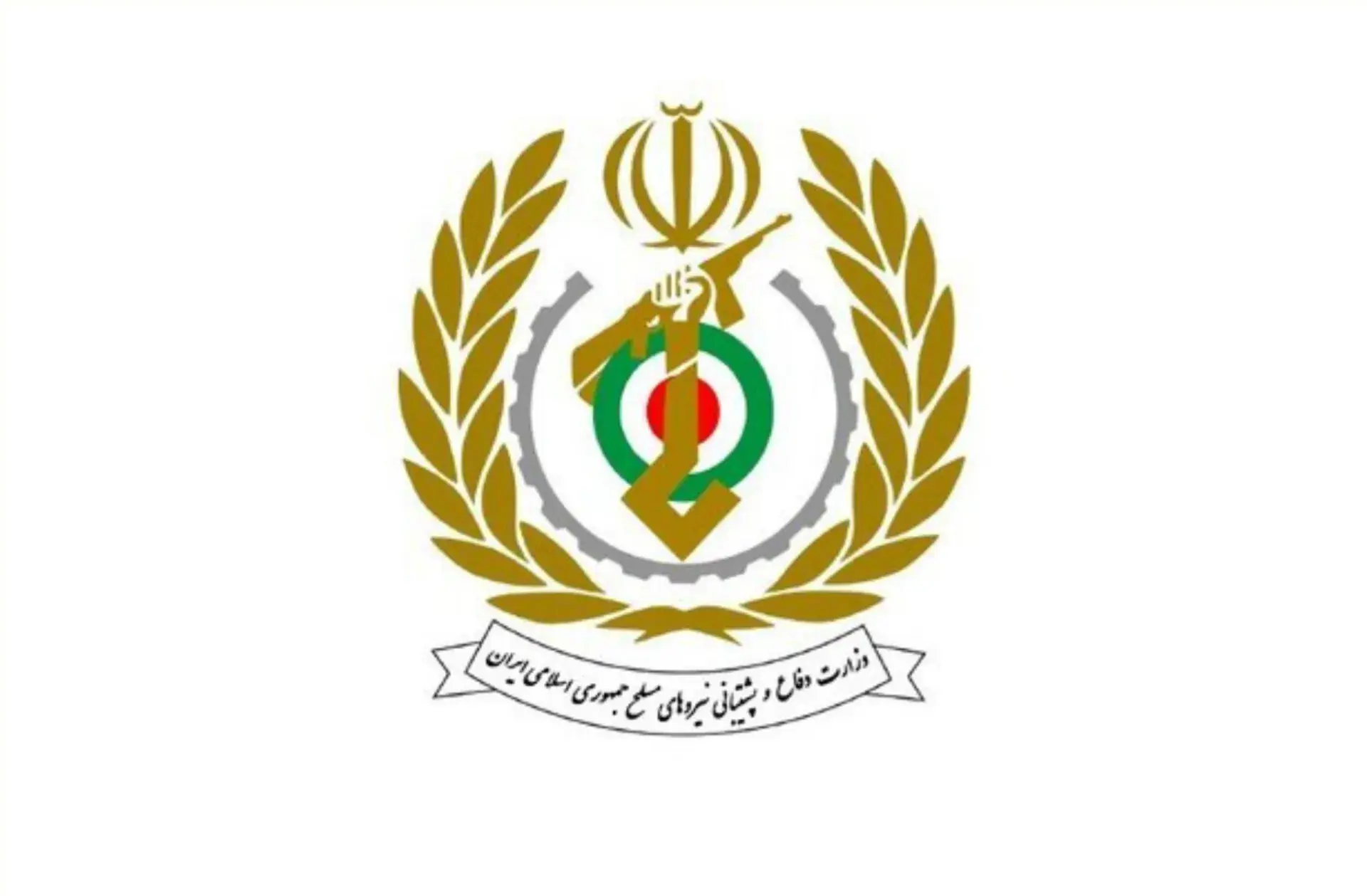 وزارت دفاع: راهی را رهبر شهید برای ساختن قدرت دفاعی کشور ترسیم کردند، با قدرت ادامه میدهیم و آن را متناسب با تهدیدهای جدید، پیشرفتهتر و مستحکمتر میکنیم