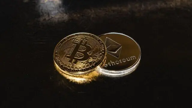 قیمت بیت کوین و ارزهای دیجیتال امروز سهشنبه ۲۷ مرداد ۱۴۰۵ / اتریوم چند شد؟
