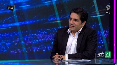 ثابت قدم: صد در صد نیاز بود تا چمن آزادی تعویض شود