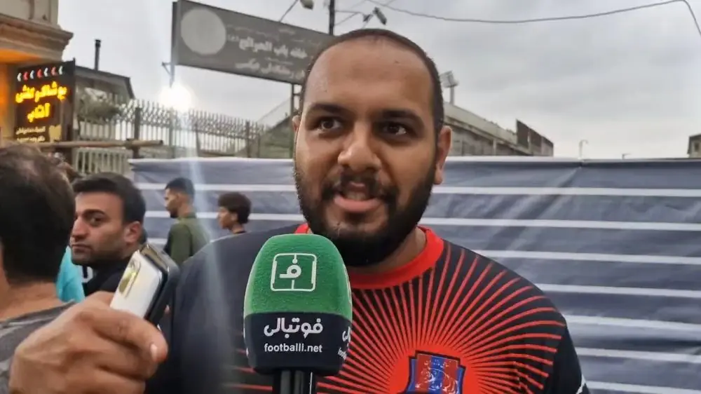 کریخوانی هوادار نساجی برای استقلالیها در آستانه بازی دو تیم