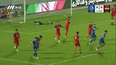شوتی خطرناک قلی زاده توسط دروازه بان نساجی مهار شد