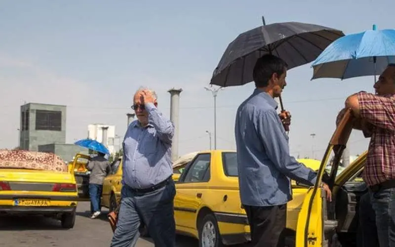 گرمای هوا در تهران ادامه دارد