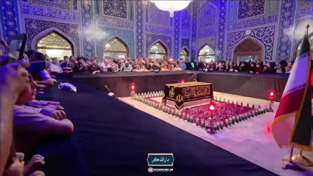 تایملپس از حضور عاشقان شهید سیدعلی خامنهای در اطراف مزار | ویدئو