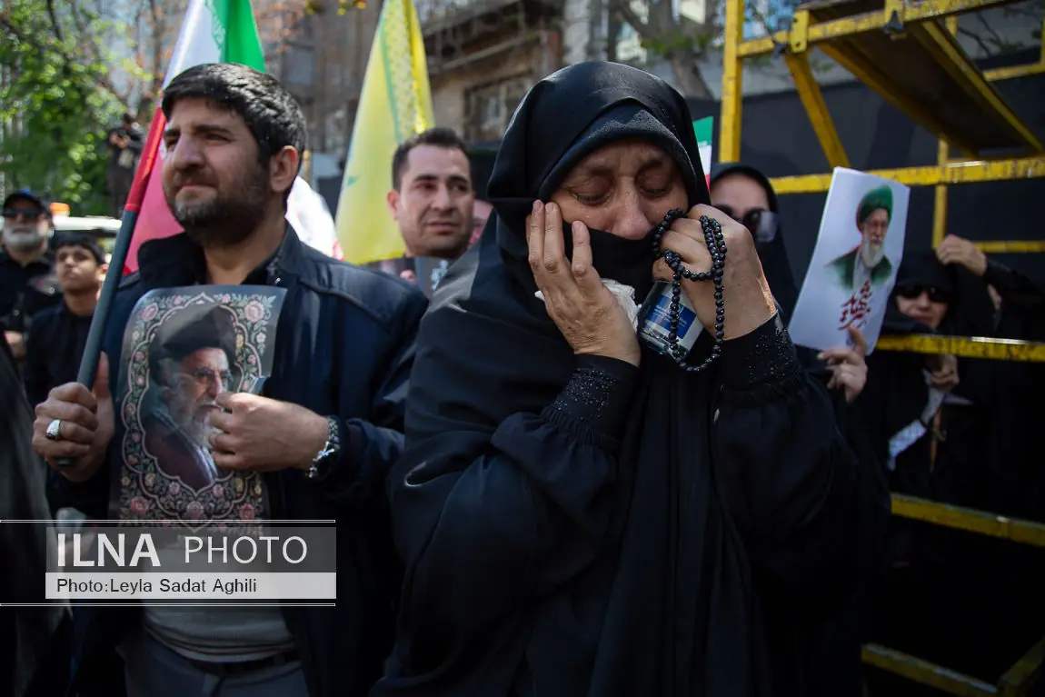 مراسم بزرگداشت چهلم رهبر شهید ایران در مصلای تهران برگزار شد+ فیلم