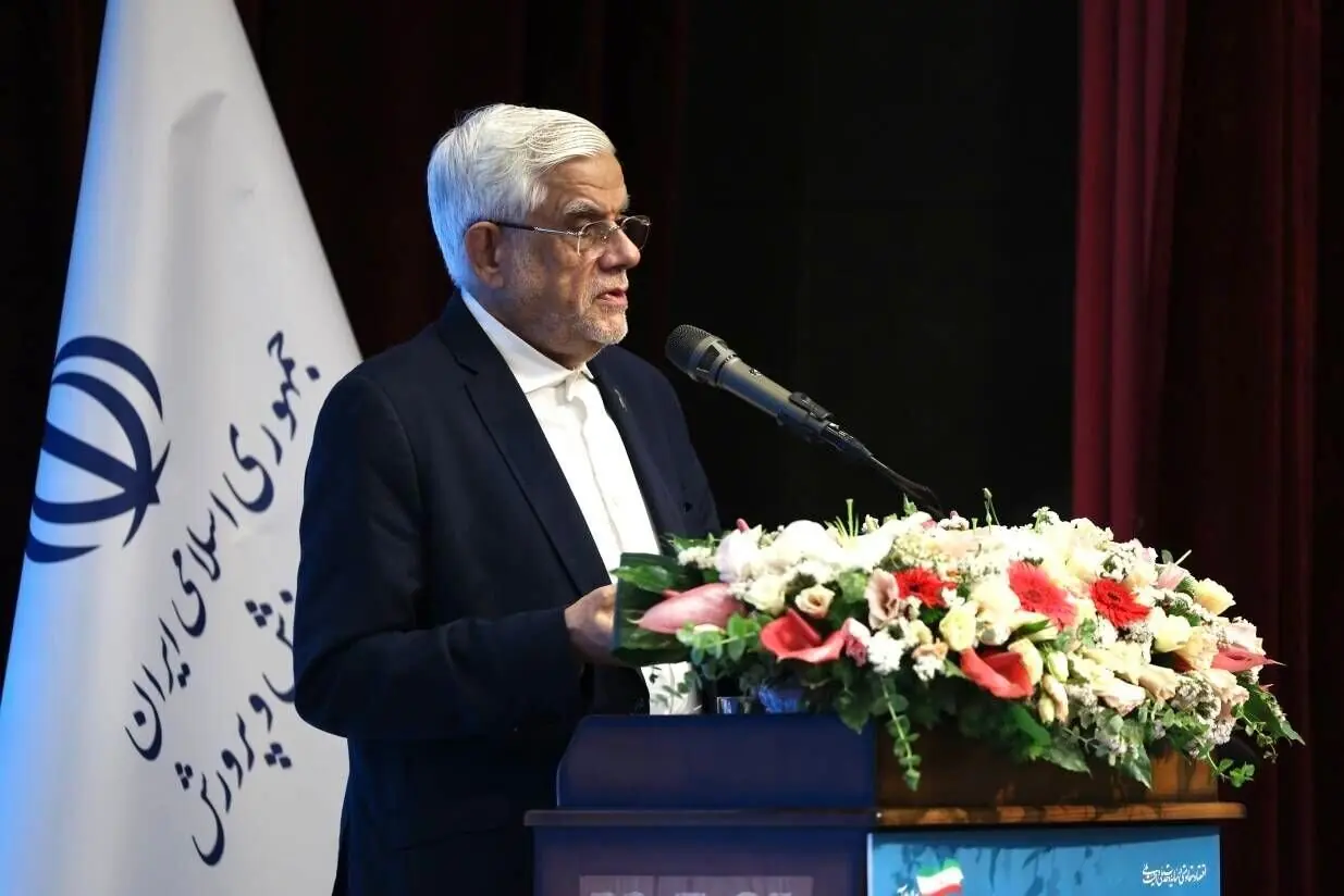 ایران باید در جمع ۱۰ کشور برتر هوش مصنوعی قرار گیرد