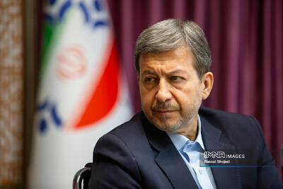 تکریم خانواده شهدا نباید به مناسبتهای تاریخی محدود شود