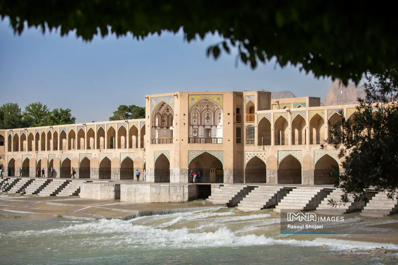 پاتوقی برای زایندهرود؛ جایی میان تاریخ، فرهنگ و امید + فیلم