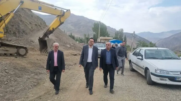 فرماندار شمیرانات در میدانِ گرههای عمرانی شمشکدربندسر؛ از جاده دیزین تا گودبرداریهای بلاتکلیف