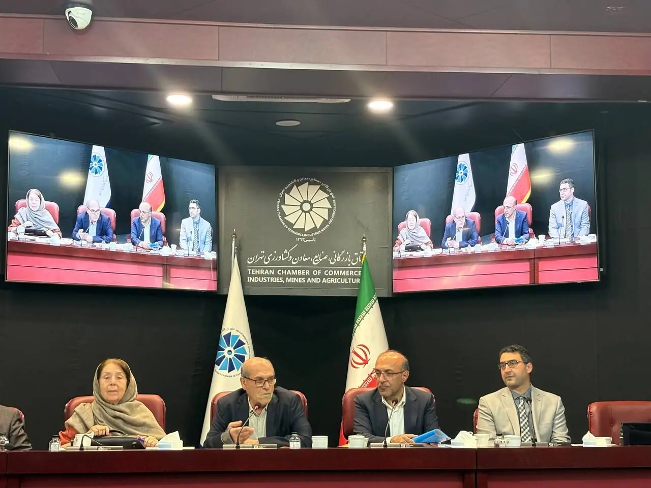 بدون بازنگری در سیاستهای اقتصادی، دستیابی به رشد پایدار ممکن نیست