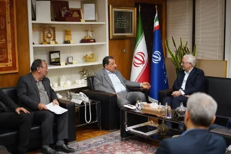 استاندار خراسانشمالی: احداث نیروگاه ۱۰۰ مگاواتی خورشیدی شتاب میگیرد