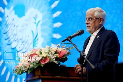 عارف: ایران باید در جمع ۱۰ کشور برتر هوش مصنوعی قرار گیرد