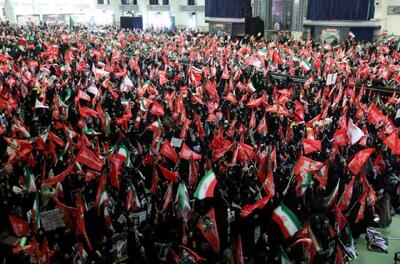  گذشت چهل روز از وداع/ داغی که تا ابد در دل ایران تازه است