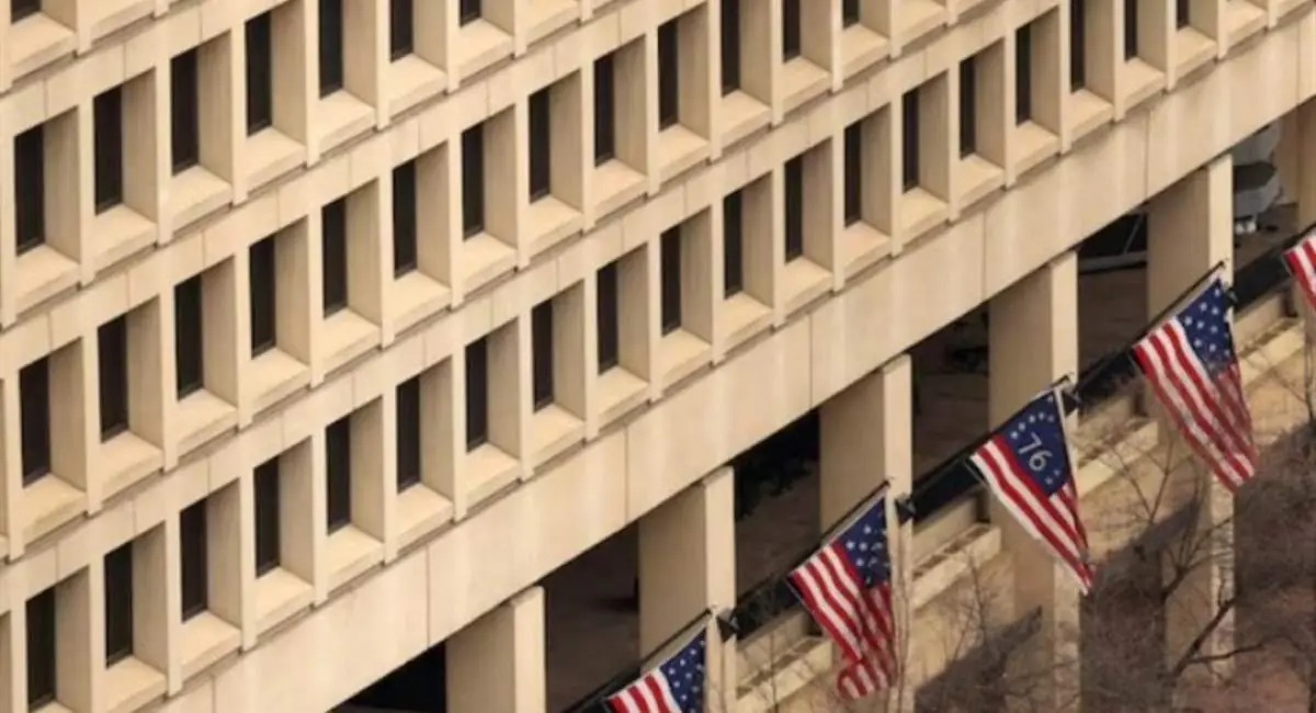 توقف طرح ترامپ برای انتقال مقرFBI به واشنگتن | جهان نیوز