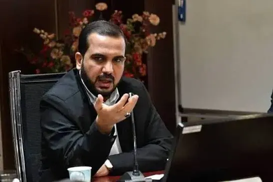 تخصیص۳۰ میلیارد دلار برای خودرو در ۵ سال؛ تامین دارو فقط ۴ میلیارد دلار ارز میخواهد