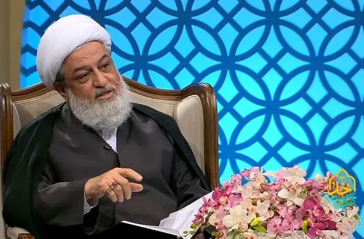 دعوت مجدد آیتالله عابدینی برای شرکت در قربانی کردن 10 هزار گوسفند برای سلامتی رهبر انقلاب
